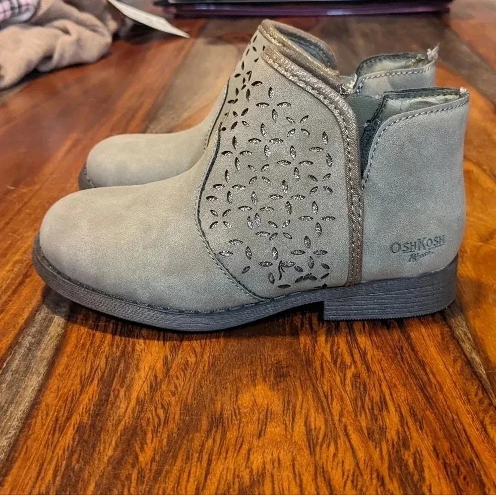 OSHKOSH B'GOSH Little Girls Estell Zipper Closure Ankle Boots